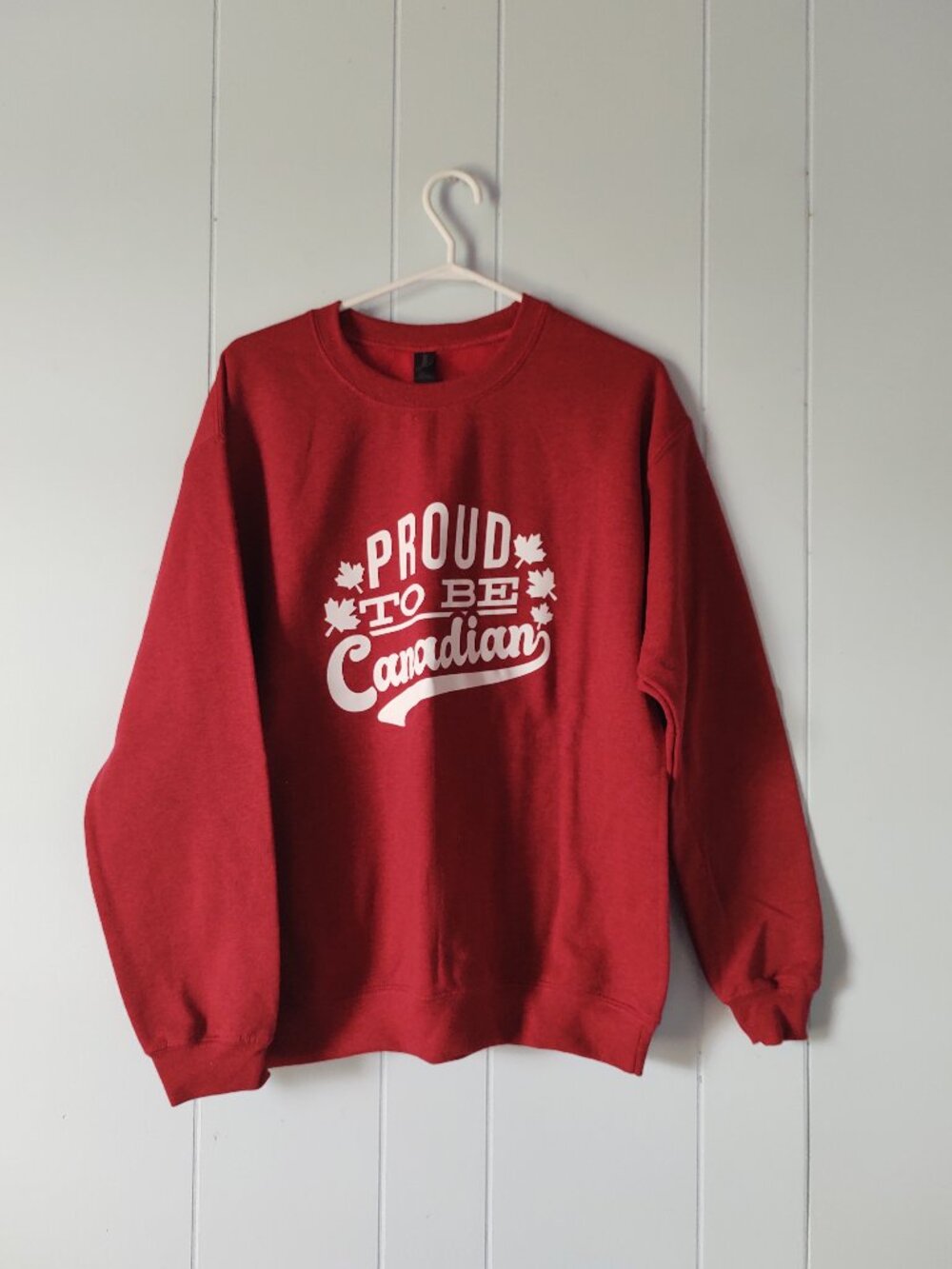 Red "Proud to Be Canadian' Crewneck Pull Over Sweatshirt